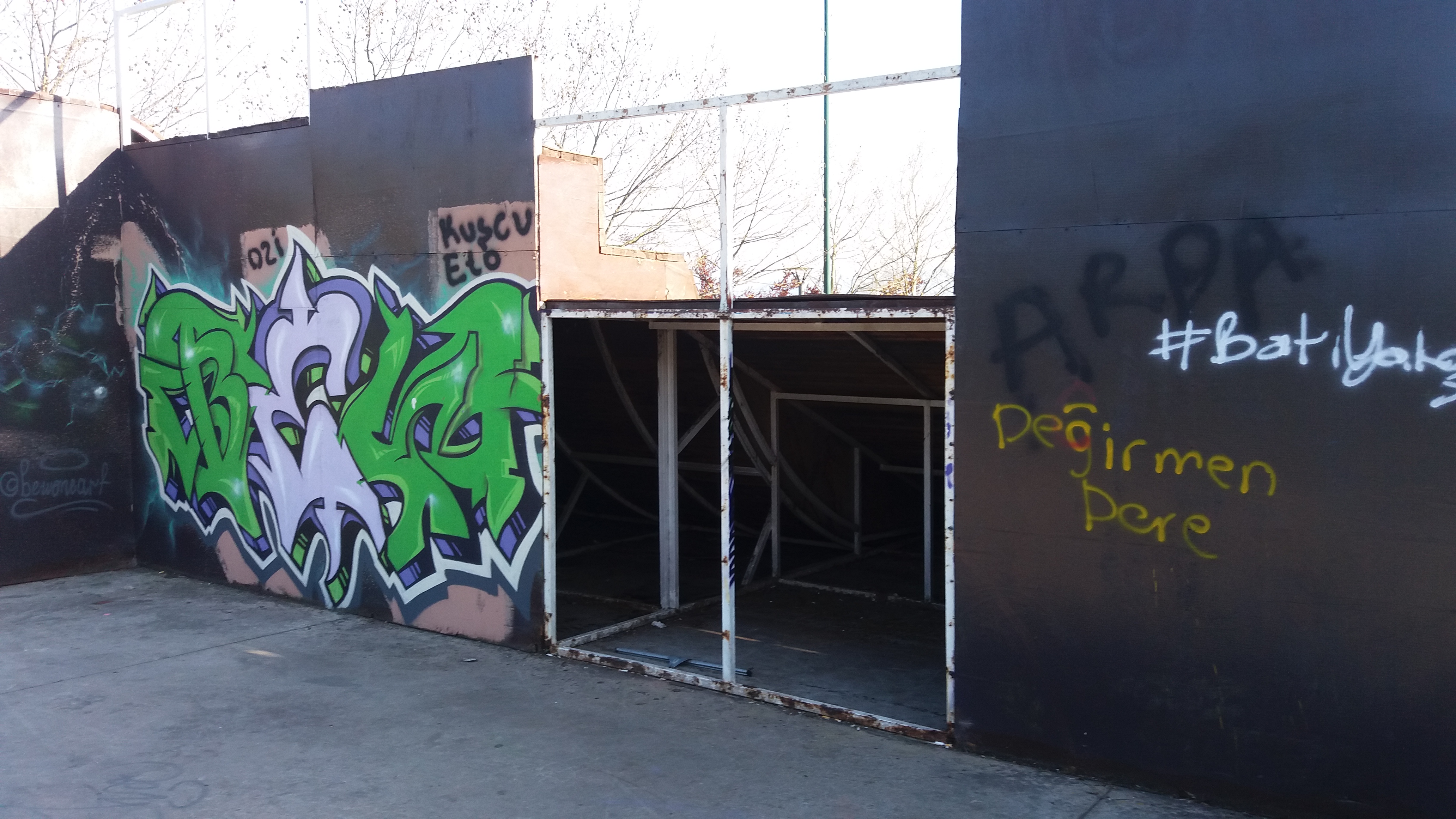 İzmit Seka Park Skatepark Can Çekişiyor!